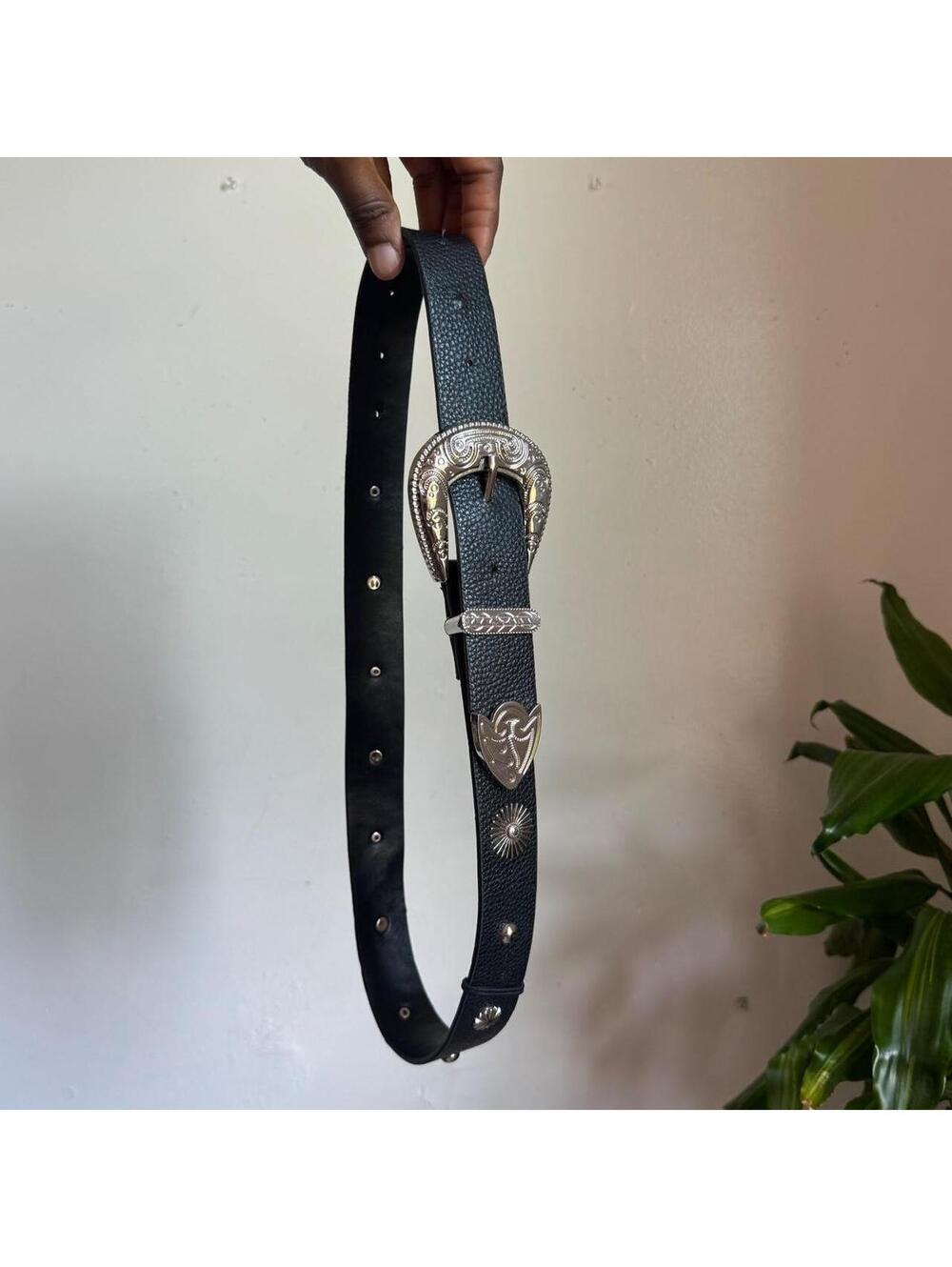 Y2K Black faux leather Western Concho Belt Silver Studded Fits S-L